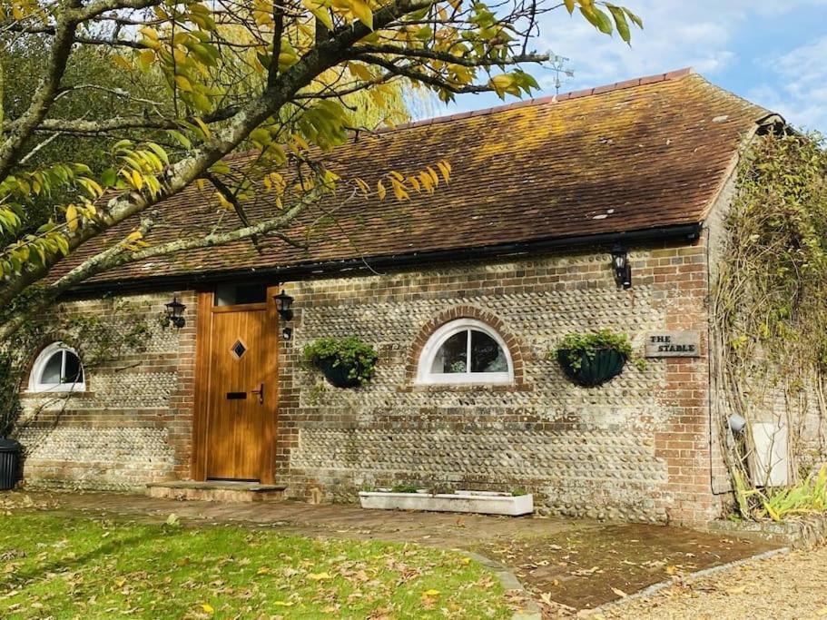 The Stable - For A Unique Retreat Apartment Hooe Exterior photo